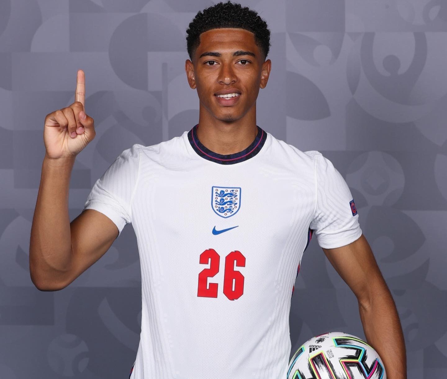 津门虎主力中锋将在12月31日来到申花！未来有望被重用，值得期待（津门虎主力中锋将于12月31日与申花会合，未来或获重用，值得期待）