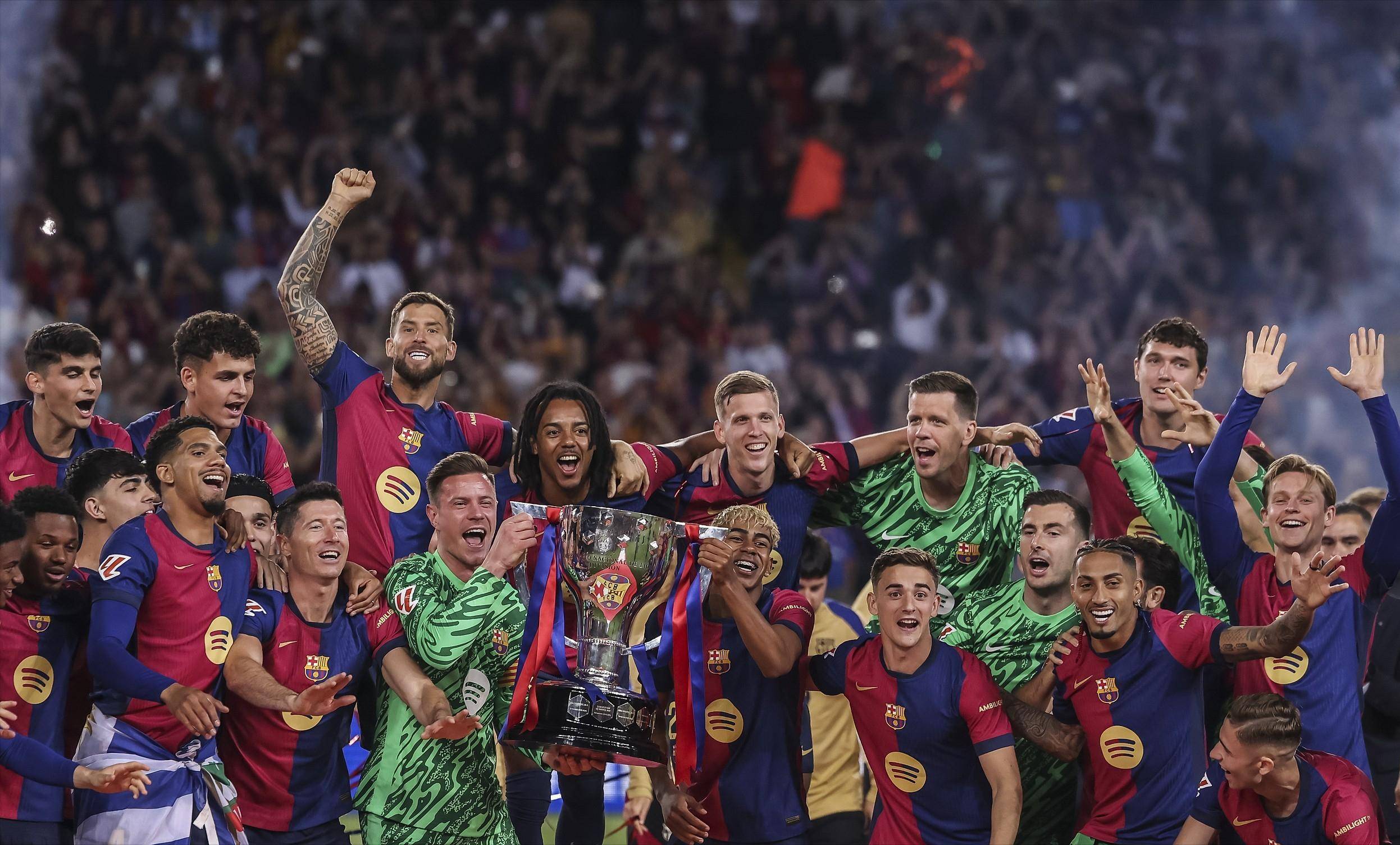 天皇杯战报：町田泽维亚3-1力克神户胜利船，队史首次夺冠（天皇杯：町田泽维亚3-1击败神户胜利船，摘得队史首冠）