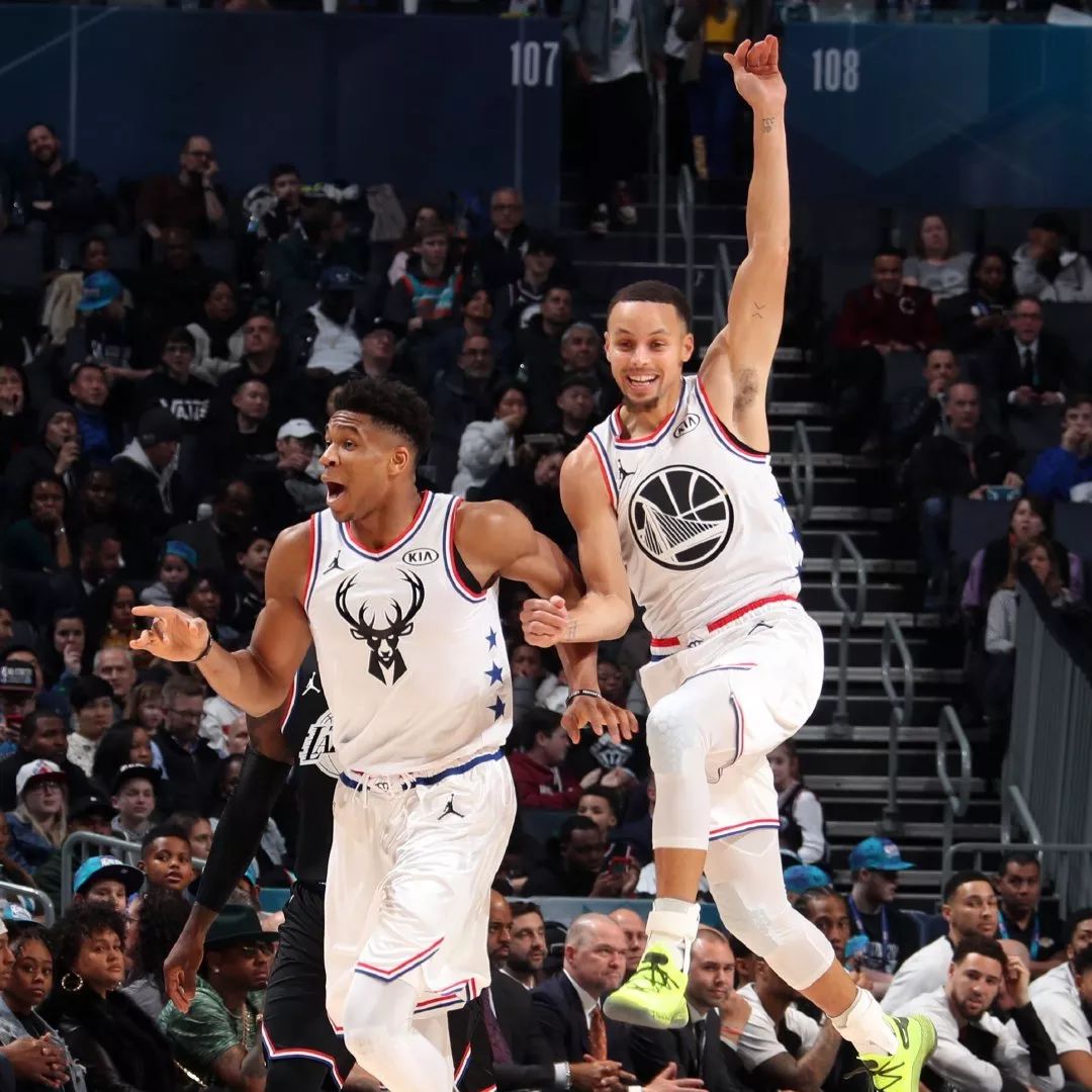 队报周末最佳法国阵：救世主阿雷，核心科内，独造五球奥利塞（《队报》周末最佳阵容：阿雷成救世主，科内掌舵中场，奥利塞独造五球）