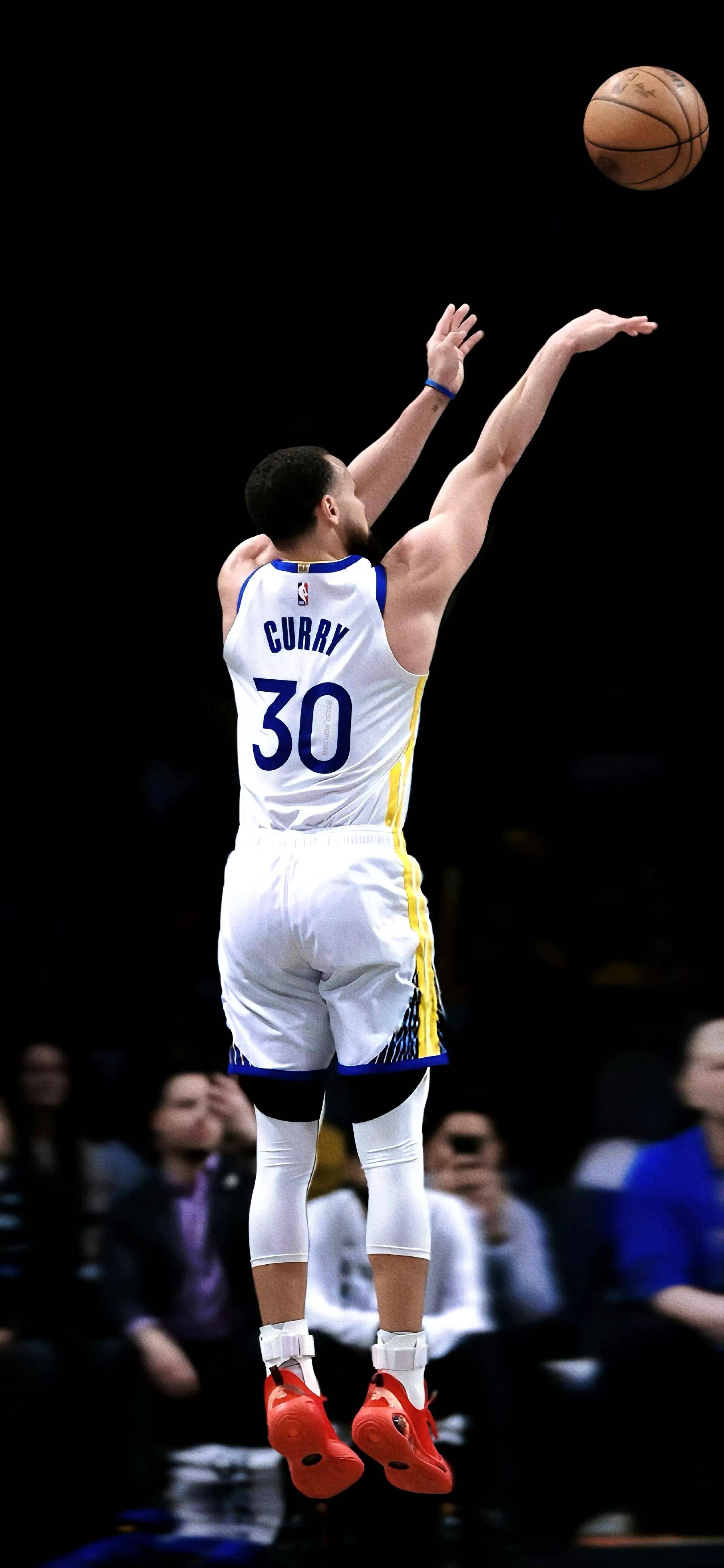 美职联半场：阿连德梅开二度，迈阿密国际暂2-1纽约城（半场战报：阿连德独中两元，迈阿密国际2-1领先纽约城）