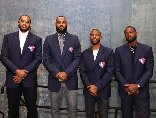 维拉蒂：不排除明年去意甲首次效力，我会在年底看看情况（维拉蒂：不排除明年首登意甲，年底再看情况）