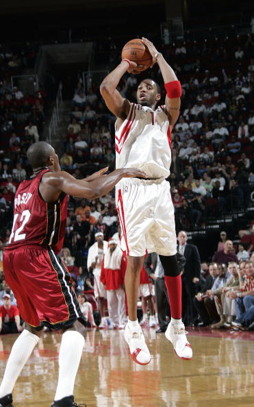 媒体人：阿代米与巴顿或无缘战申花，于根伟坦言末轮缺刀刃（媒体人曝阿代米、巴顿恐缺席战申花，于根伟直言收官战锋线乏力）