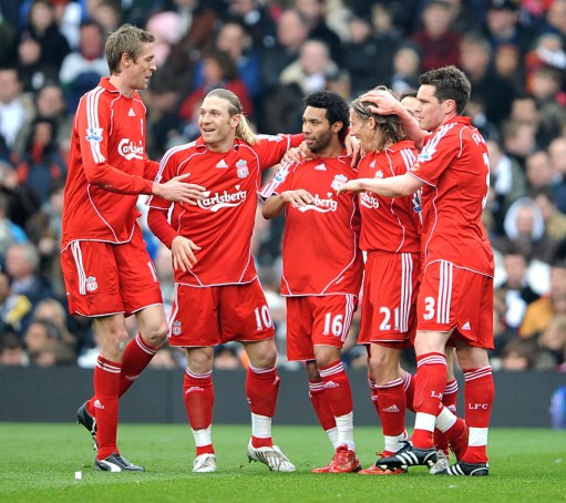 奥沙利文2011单局限时赛轰单杆破百胜傅家俊（2011单局限时赛：奥沙利文单杆破百击败傅家俊）