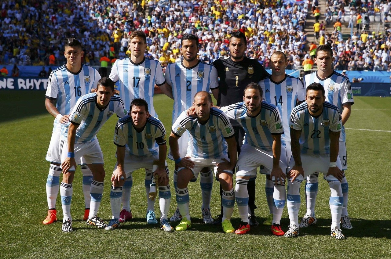 博雷戈：奎因&费尔斯都在用正确的方式打球，进攻要顺势而为（博雷戈：奎因和费尔斯都在按正确方式打球，进攻应因势而动）