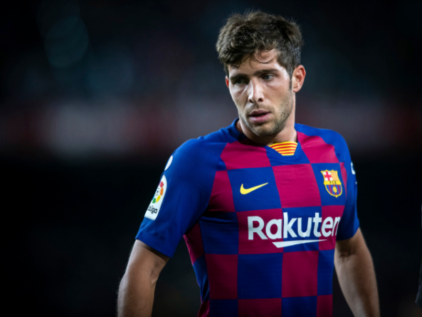 上来就火力全开！米切尔变向后顶开米切罗上篮打进！个人连得8分（开局火力全开！米切尔变向顶开米切罗上篮命中，个人连砍8分）